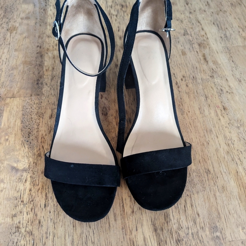 Women's black wedge open heels